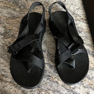 Black Ladies Chacos